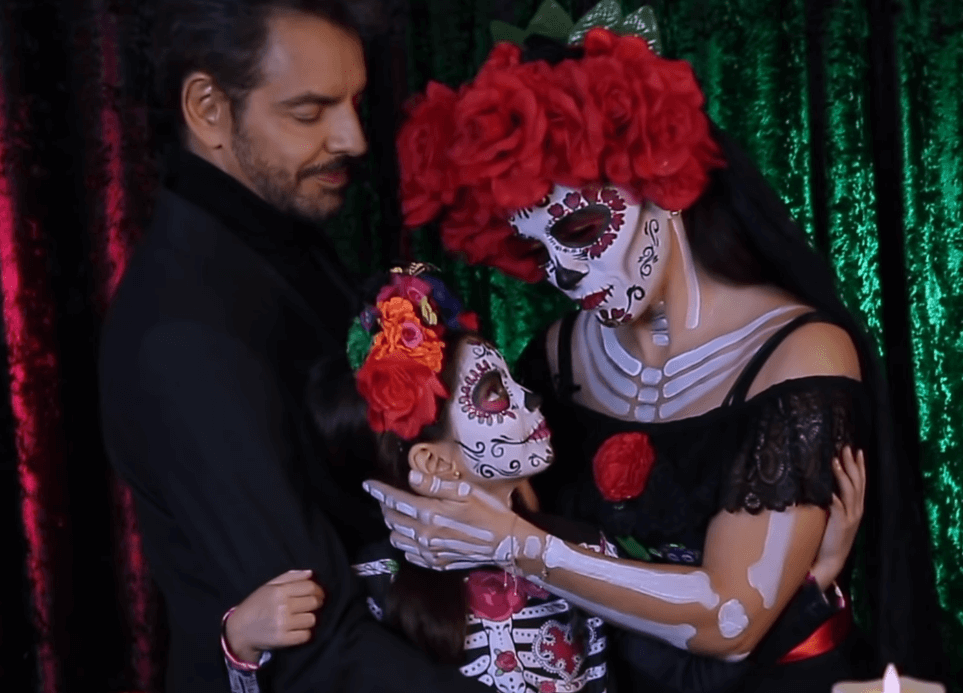 Aitana Derbez hace llorar Alesandra Rosaldo