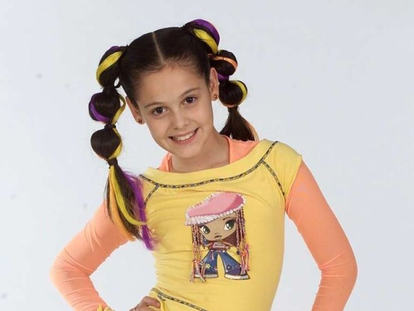 Allison Lozz muestra a sus hijas que son igualitas a ella