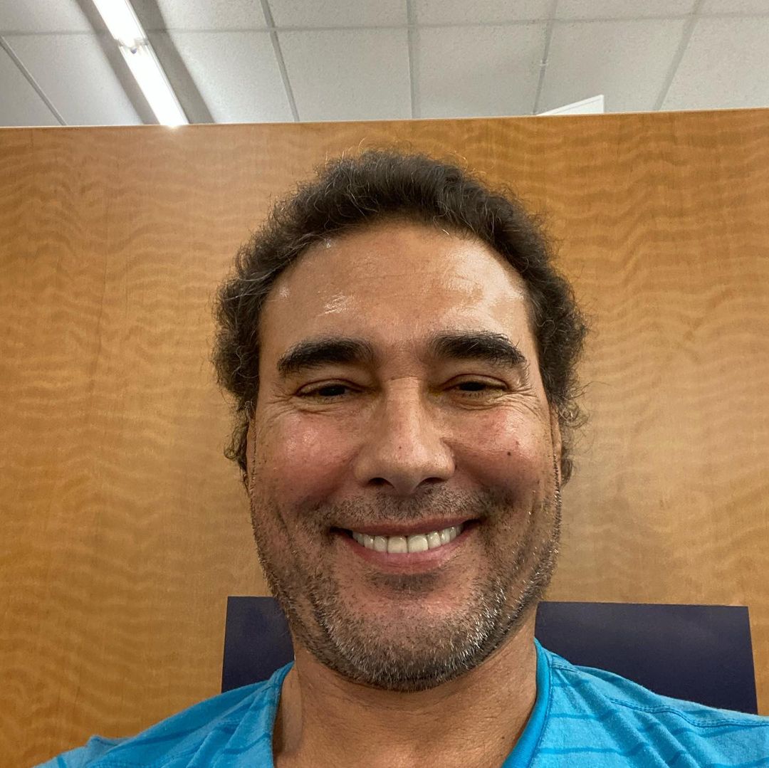 Eduardo YÃ¡Ã±ez feliz