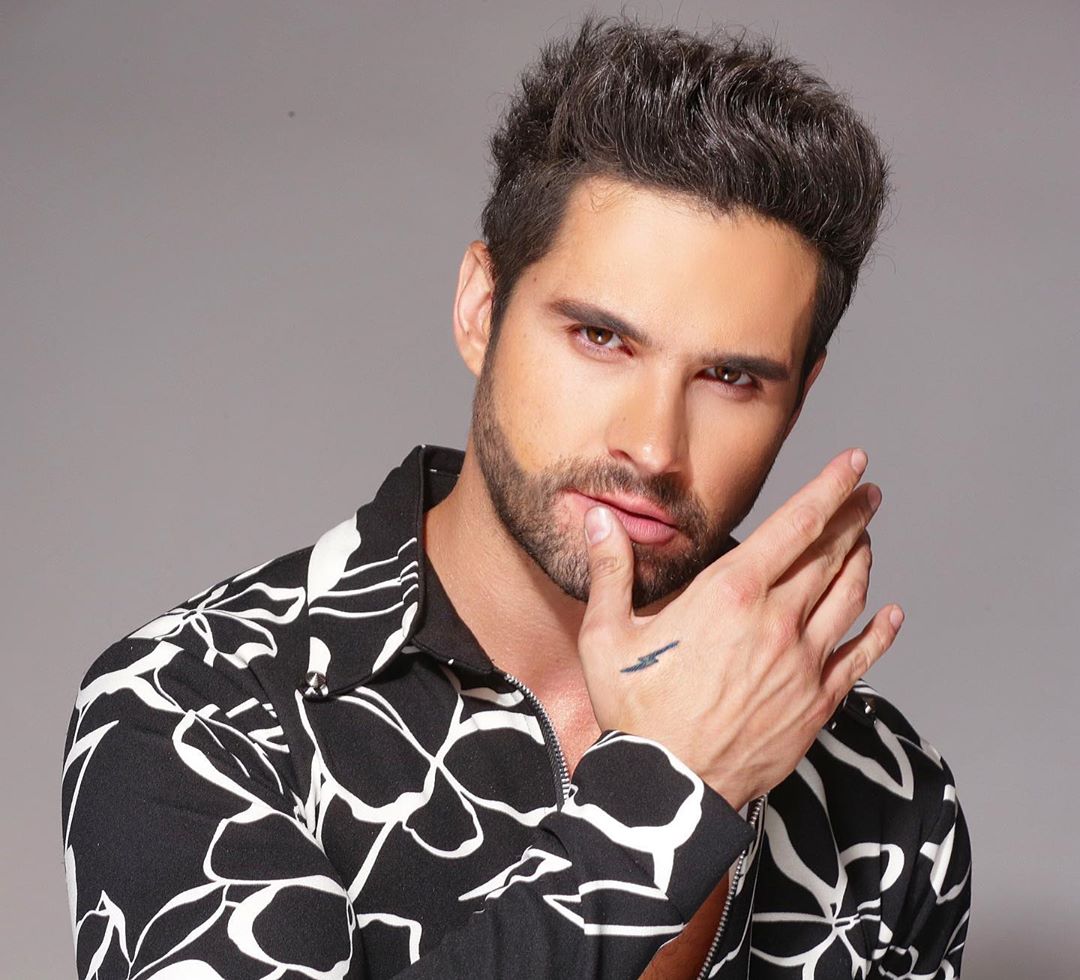 Detienen a Eleazar Gómez luego de que golpeó a su novia Tefi Valenzuela