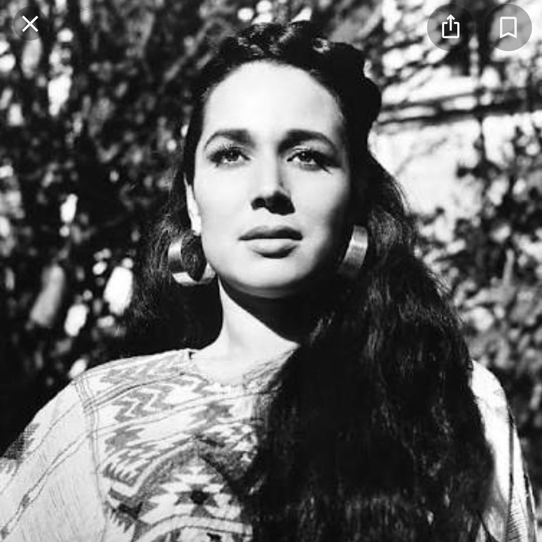 Flor silvestre Joven