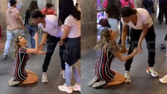 Mujer suplicÃ³ de rodillas a su ex que regrese con ella