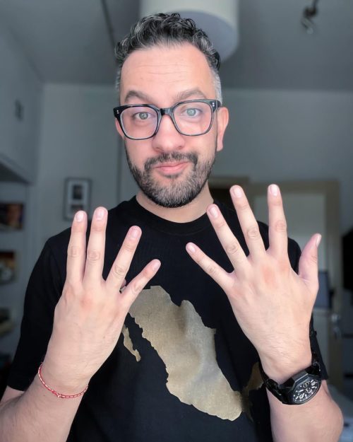 Chumel Torres presume seguidores en instagram