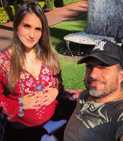 Dulce María embarazada con Paco Álvarez