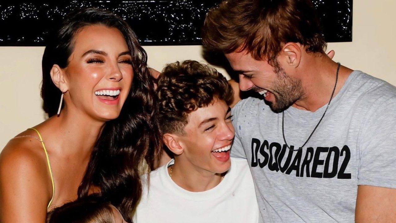 Familia William Levy Elizabeth Gutiérrez presume mascota nueva