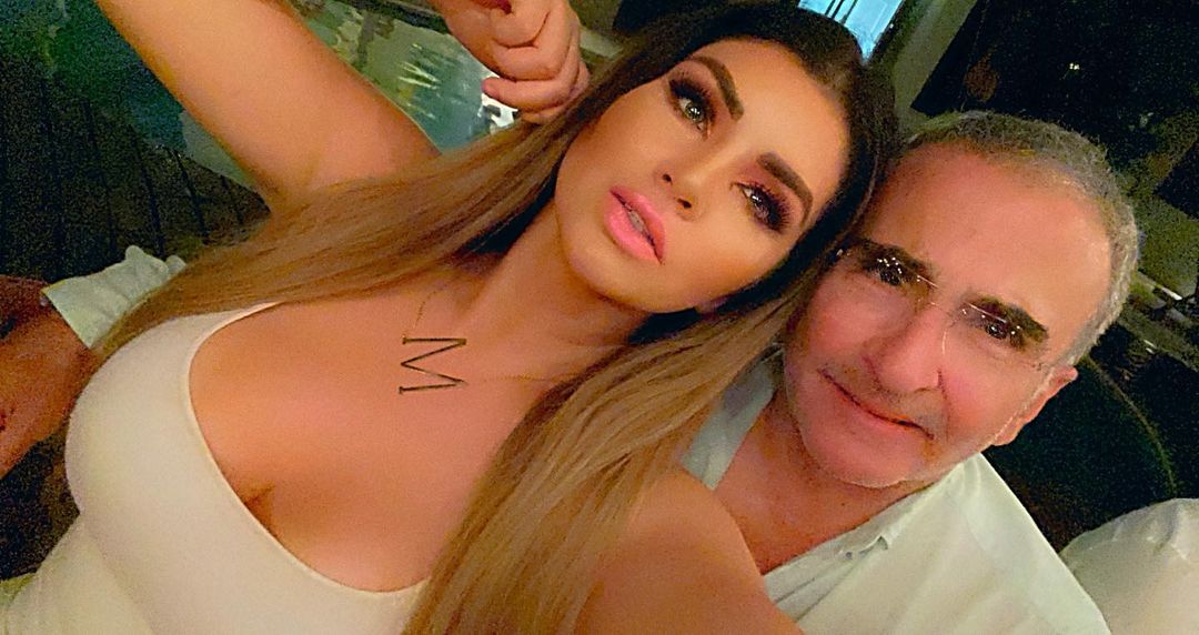 Mariana Gonzalez y Vicente Fernández Jr