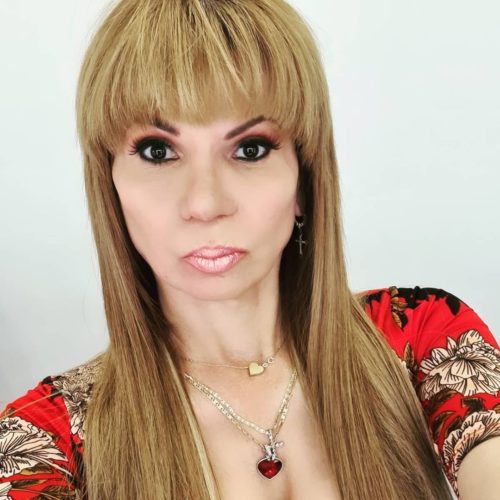Mhoni Vidente posa en instagram