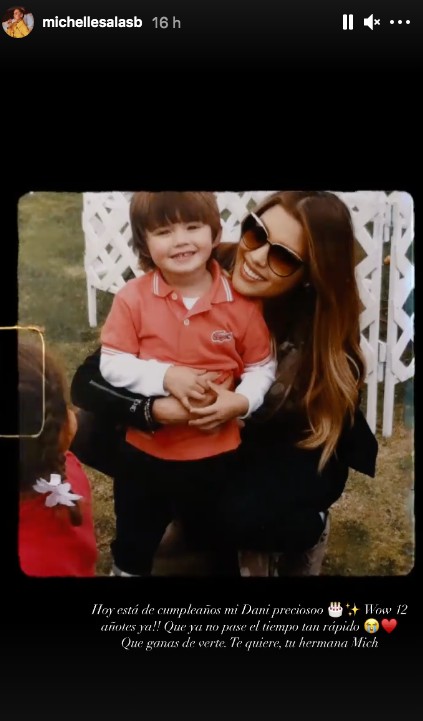 Foto Michelle Salas con Dani su hermano