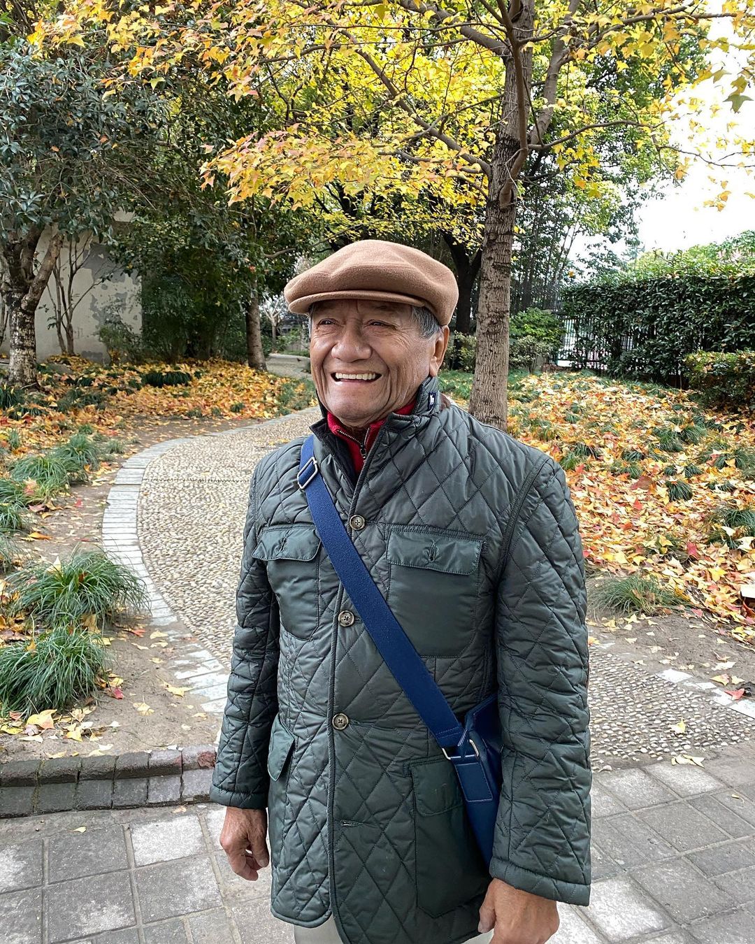 Armando manzanero China