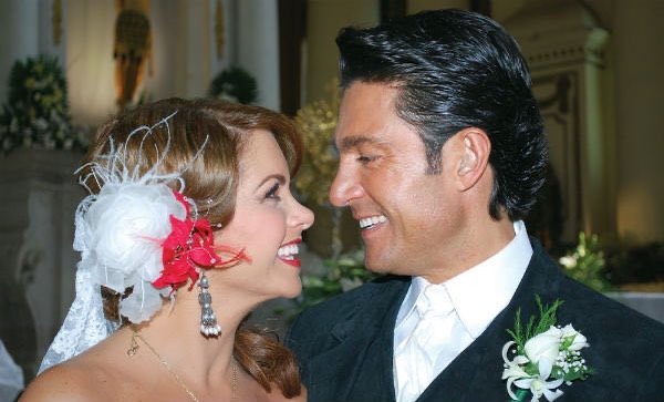 Lucero fernando colunga soy tu dueña