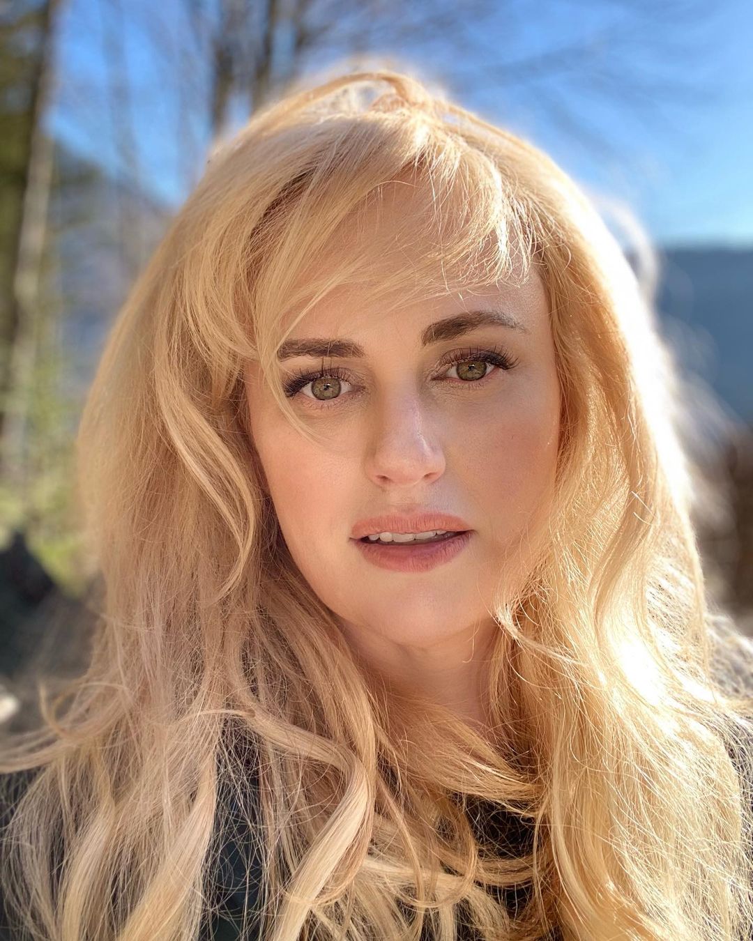 Rebel Wilson selfie