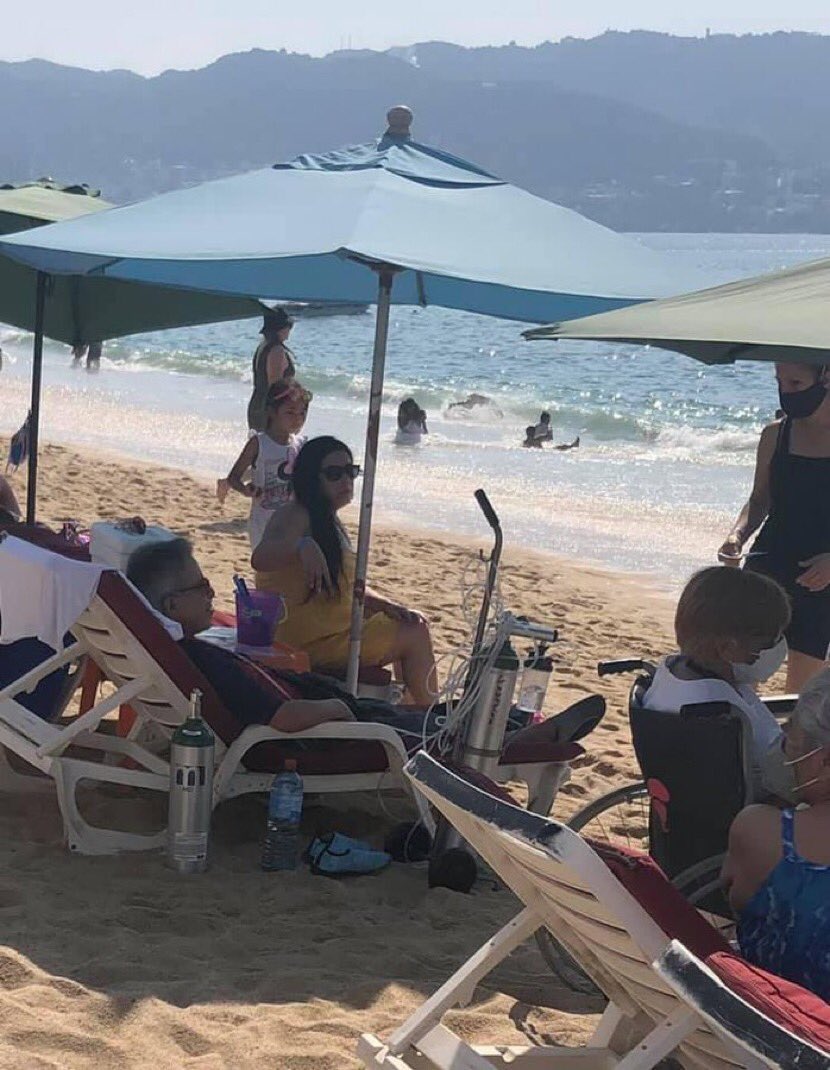 Turistas en playas de Acapulco llegan con tanques de oxÃ­geno