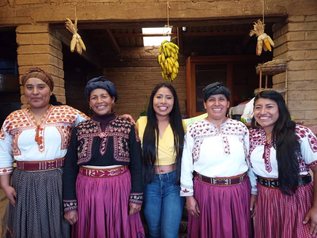 Yalitza Aparicio y mujeres oaxaqueÃ±as