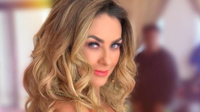 Aracely Arámbula presume a su nuevo novio