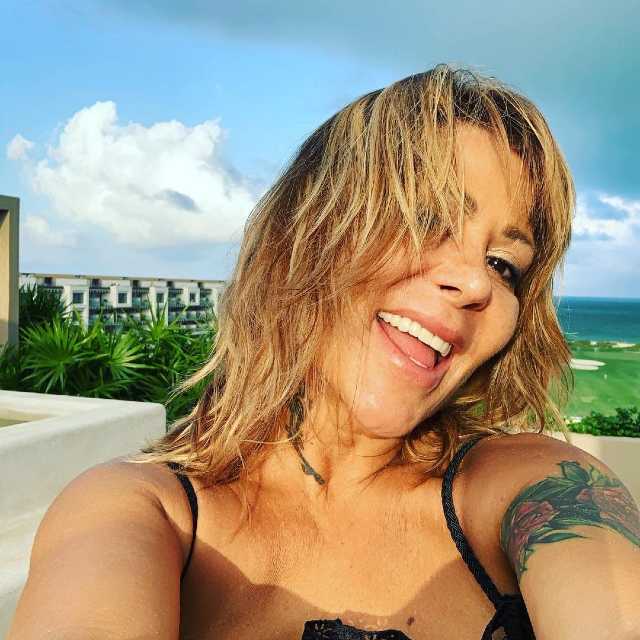 Alejandra Guzmán grabando el Juego de las llaves