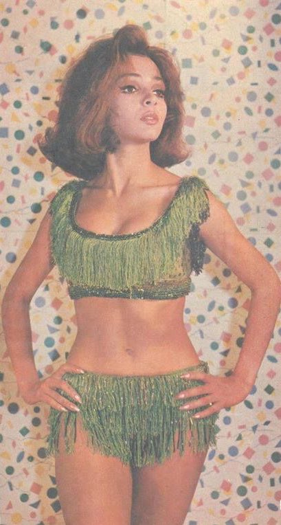 Ana Martin presume foto de joven