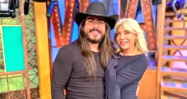 Cynthia Klitbo y el Rey Grupero