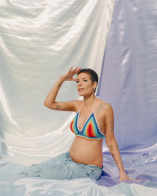 Halsey revela que está embarazada con tierna sesión de fotos