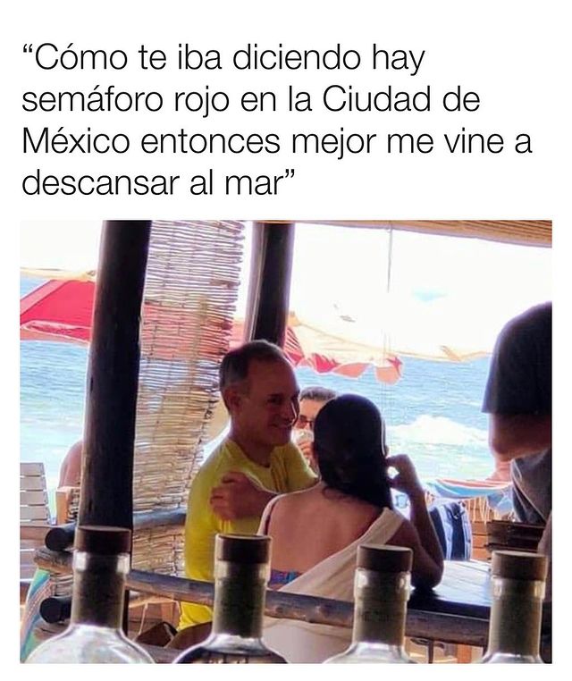 Meme de López Gatell excusándose
