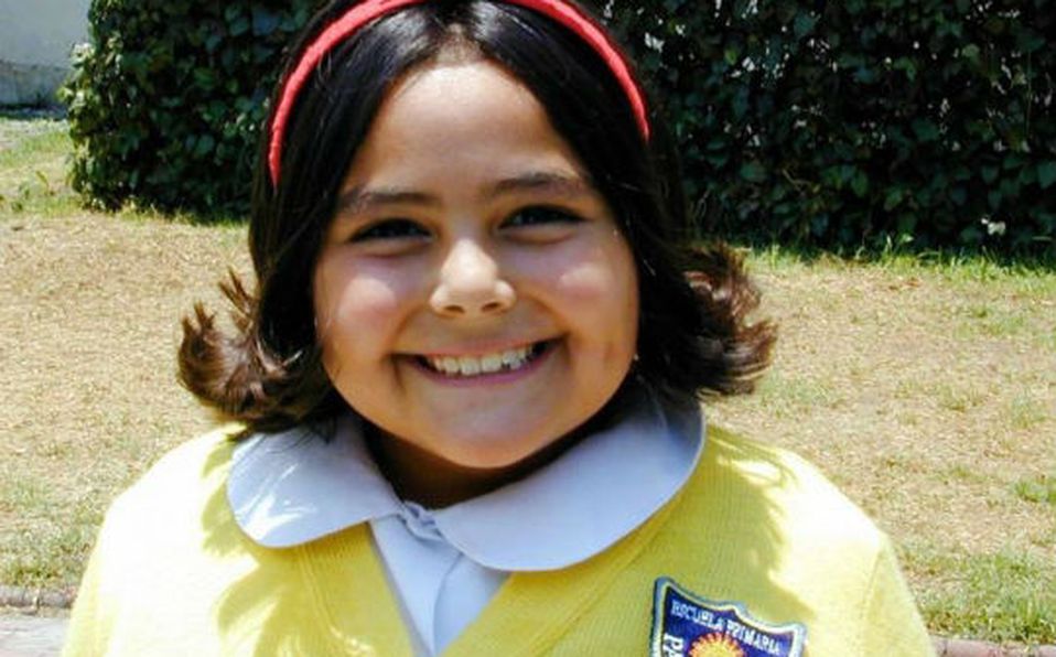 Polita de Vivan los niños