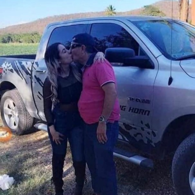 Sammy y su novia