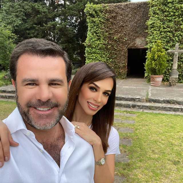 Biby Gaytán con Eduardo Capetillo