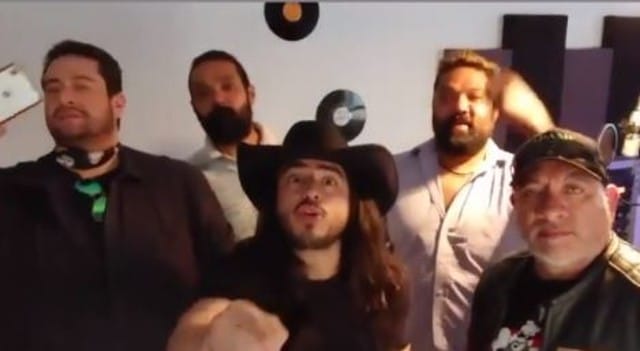 Carlos Trejo y Rey Grupero se unen contra Alfredo Adame para mojarlo