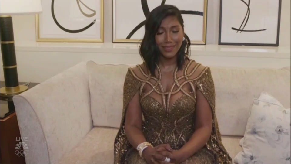 esposa chadwick boseman recibe globo de oro póstumo
