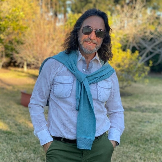 El Buki look