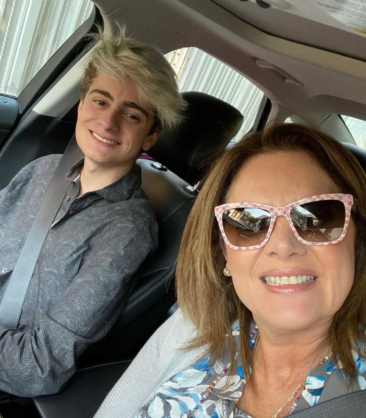 Erika Buenfil con su hijo Nicolás Buenfil
