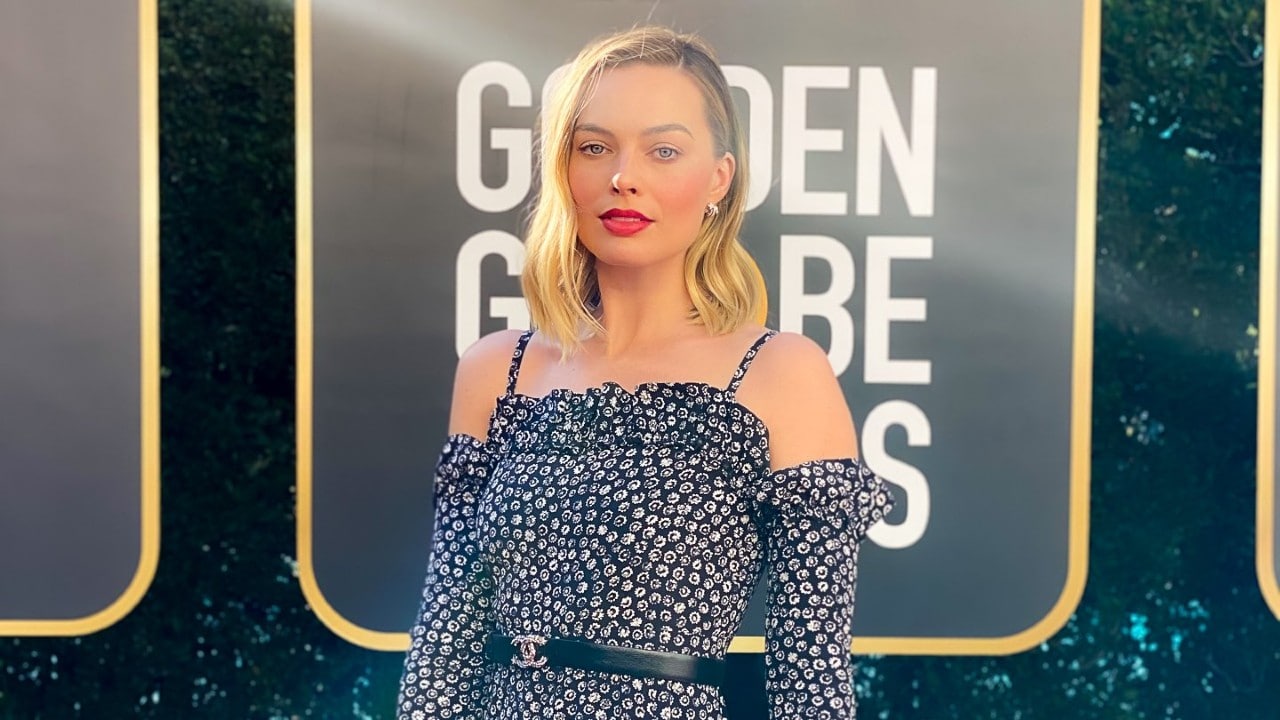 globos de oro 2021 alfombra roja margot robbie