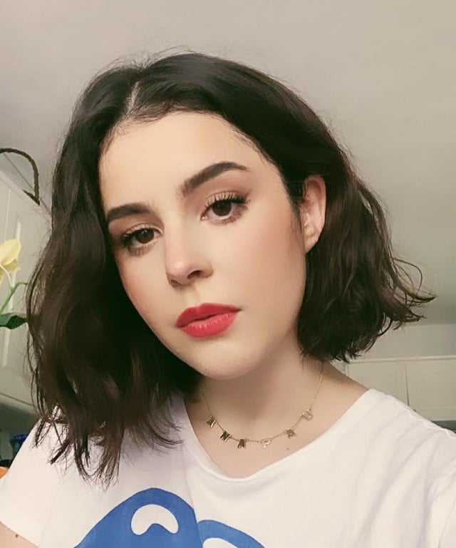 Critican a Ana Paula, hija de Biby Gaytán, por video de maquillaje