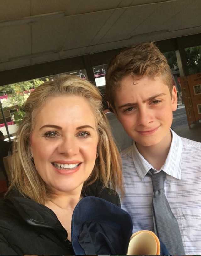 Hijo de Erika Buenfil