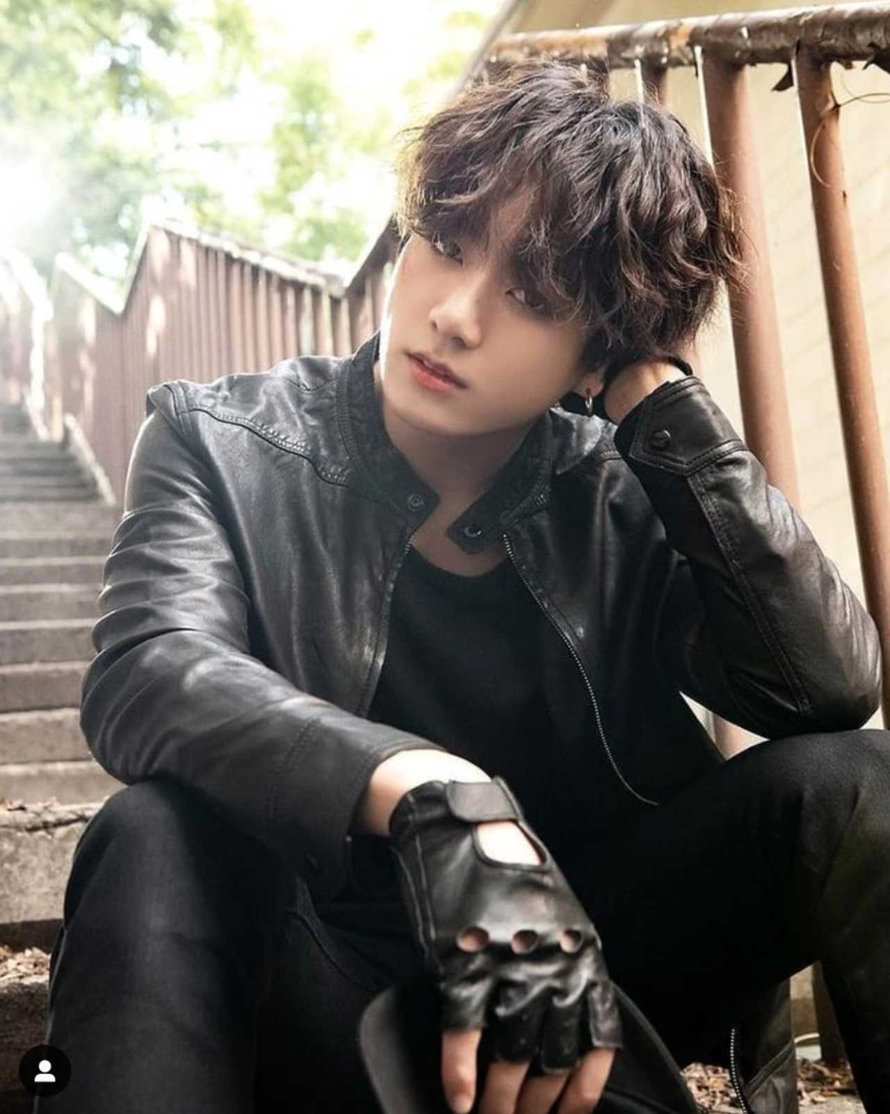 Jungkook de BTS sorprende a ARMY con nuevo look