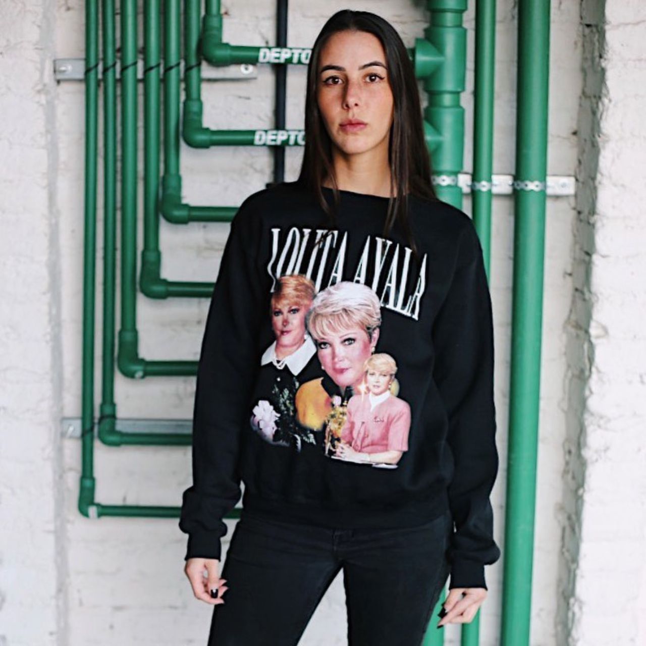 Lolita Ayala sudadera y tshirts con su cara