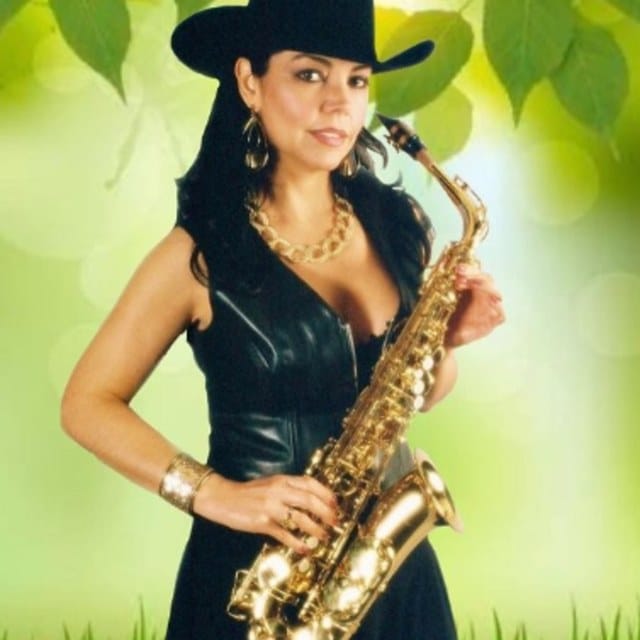 Lupita Castro musico