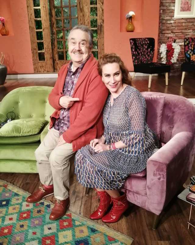 Pedro Sola con Mónica Castañeda