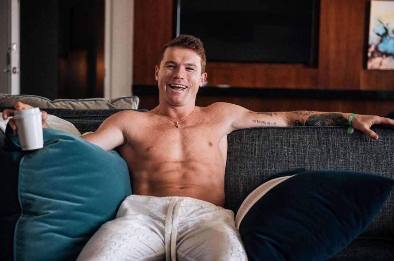 Mhoni Vidente predice triunfo del Canelo en pelea contra Yildirim