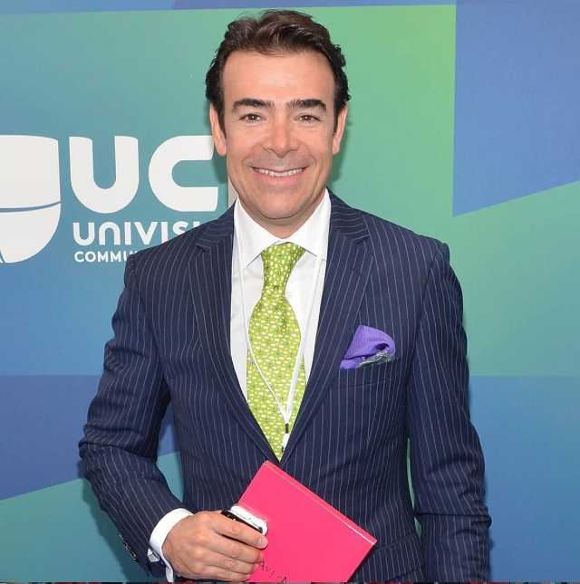 El actor Toño Mauri