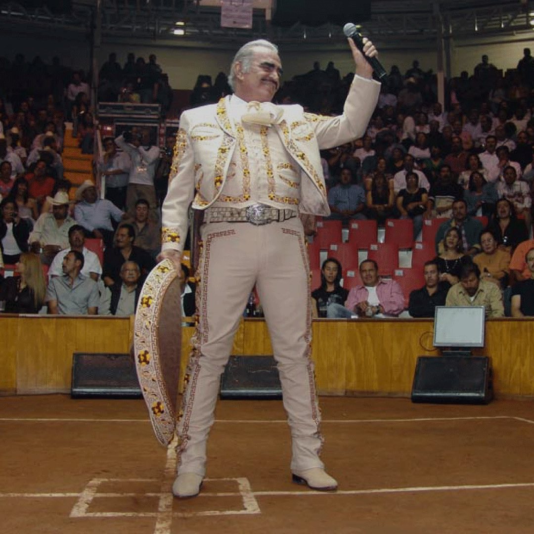 Escándalos de Vicente Fernández para celebrar su cumpleaños