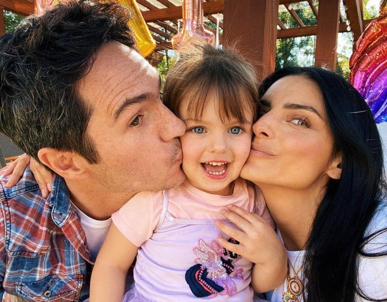 Aislinn y Mauricio Ochmann
