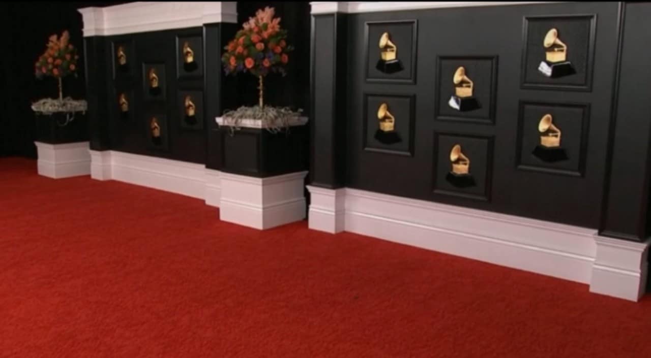 Alfombra roja grammys 2021