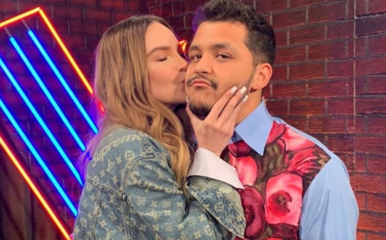 Belinda y Nodal