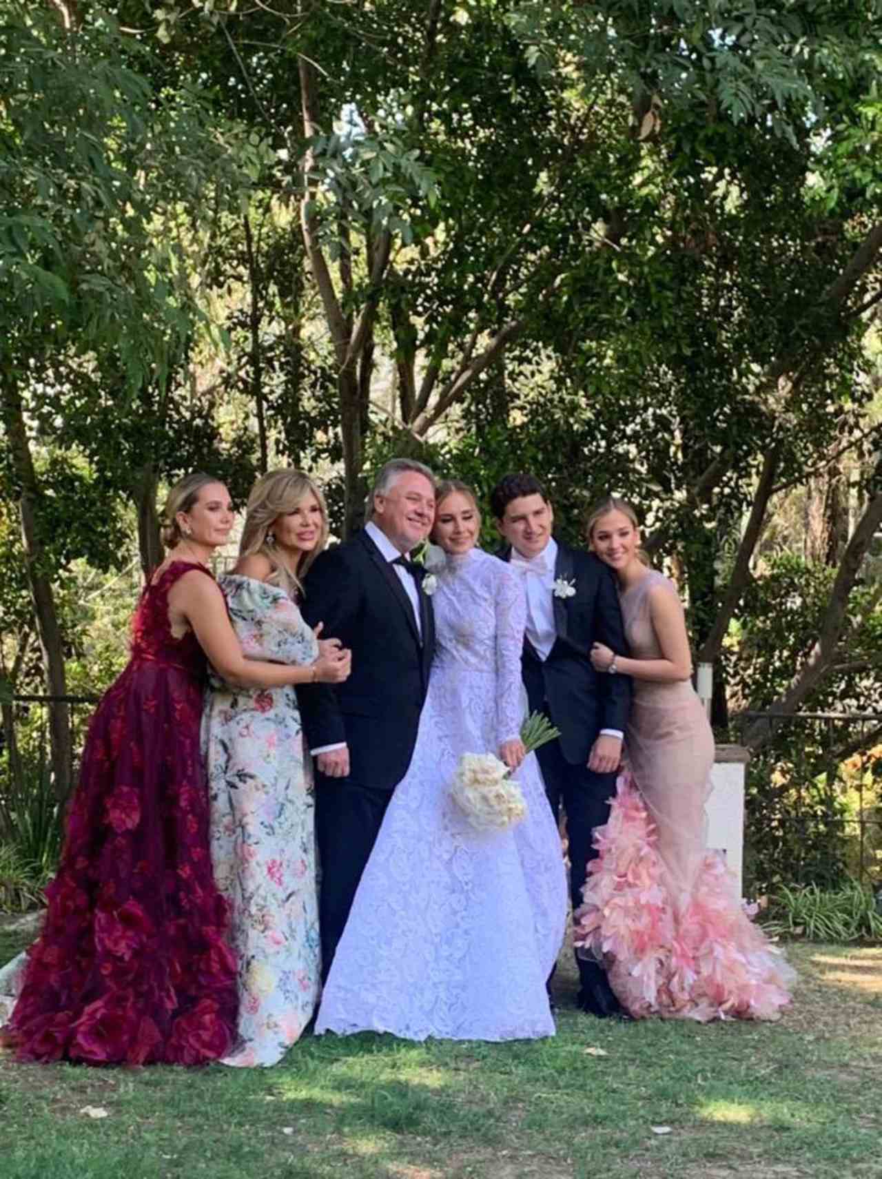 Claudia Pavlovich hija gobernadora Sonora boda covid