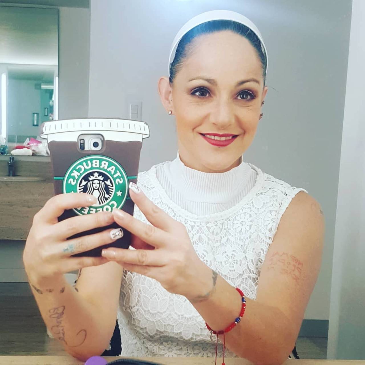 Lolita Cortes crisis económica limpiar baños 