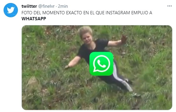 Meme caÃ­da de Whatsapp