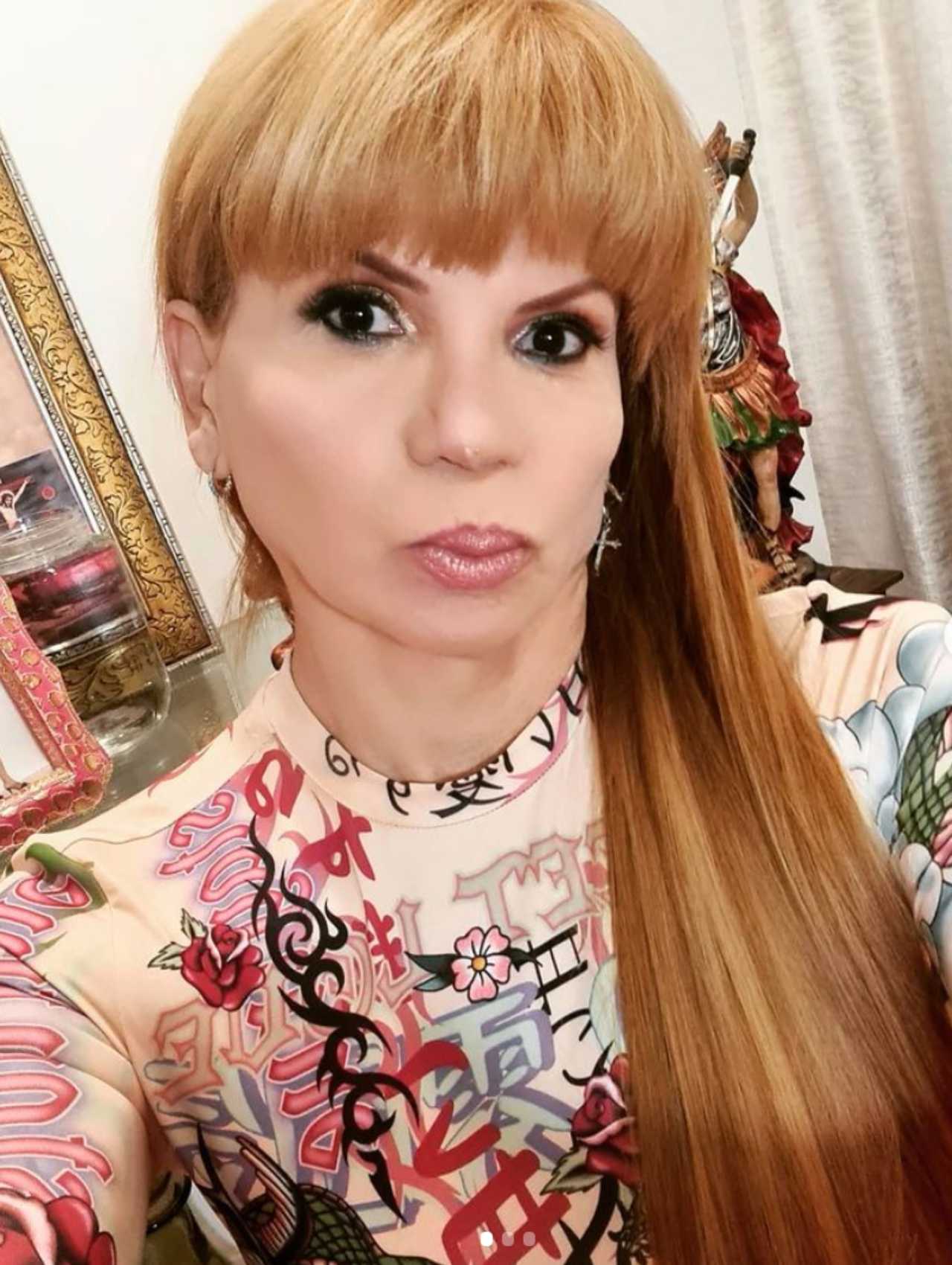 Mhoni Vidente reacciona a supuesto embarazo