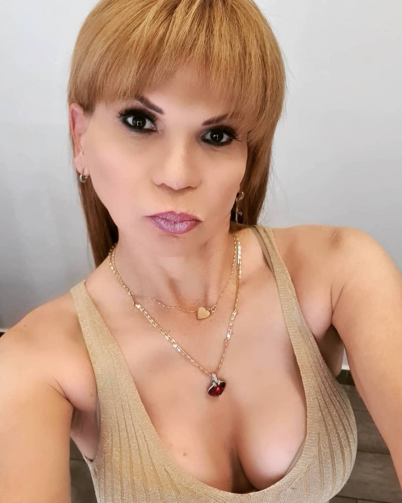 Mhoni Vidente Bad Bunny Rosalía novios
