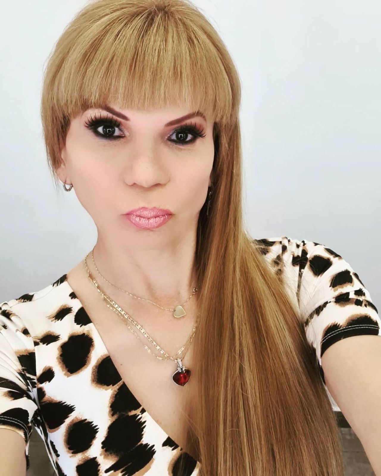 Mhoni Vidente hace predicciones
