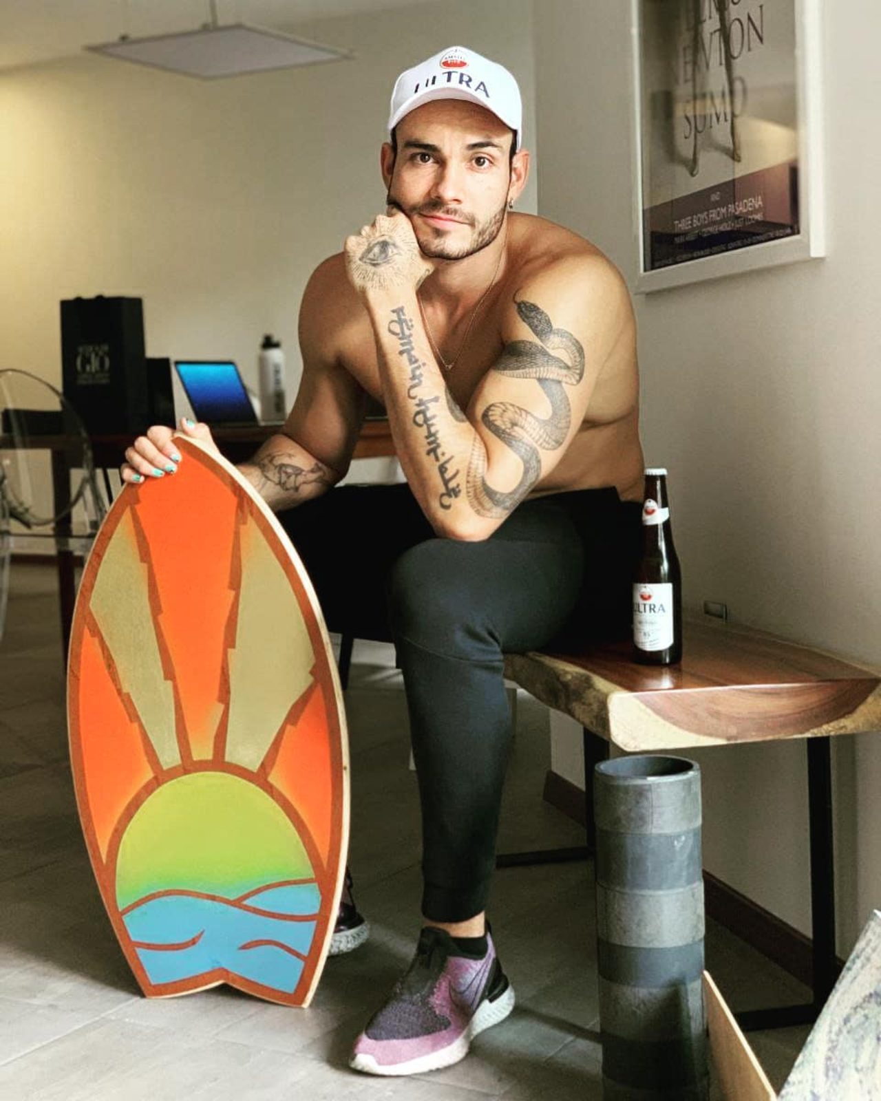 Pascal Nadaud practicando surf